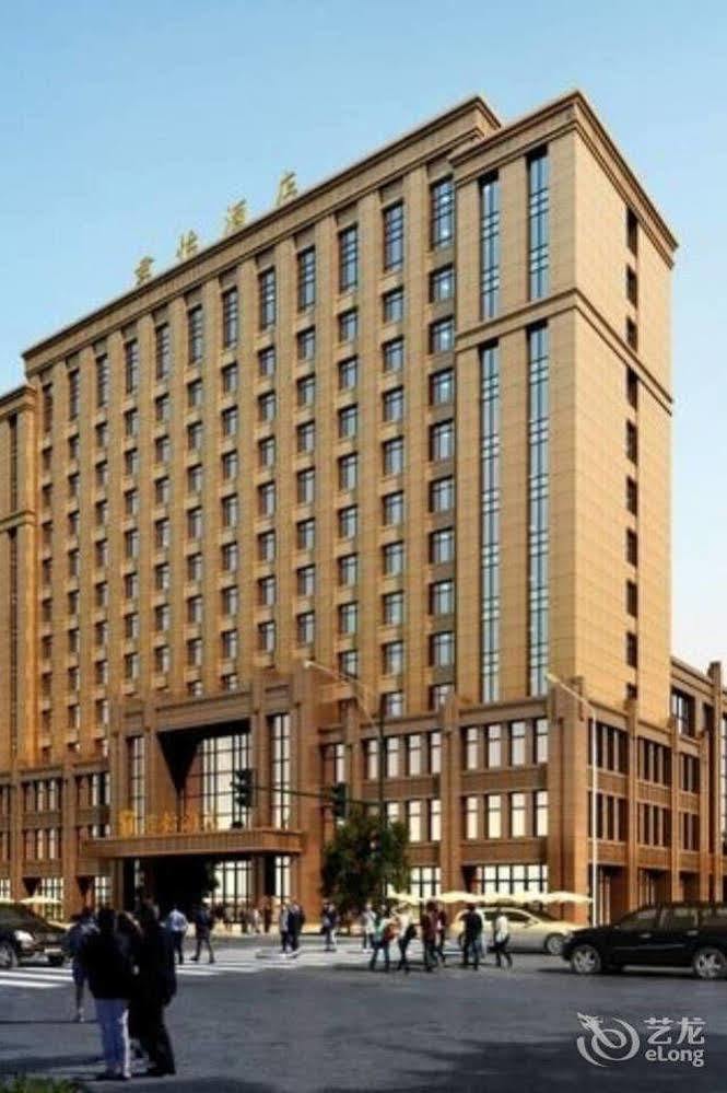 June Hotel 창춘 외부 사진