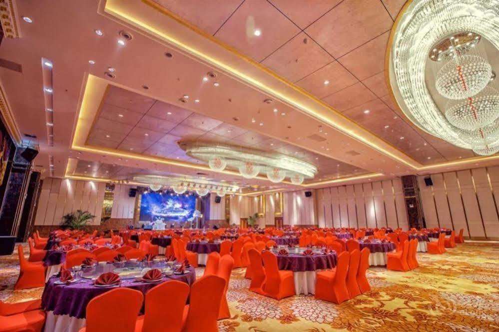 June Hotel 창춘 외부 사진