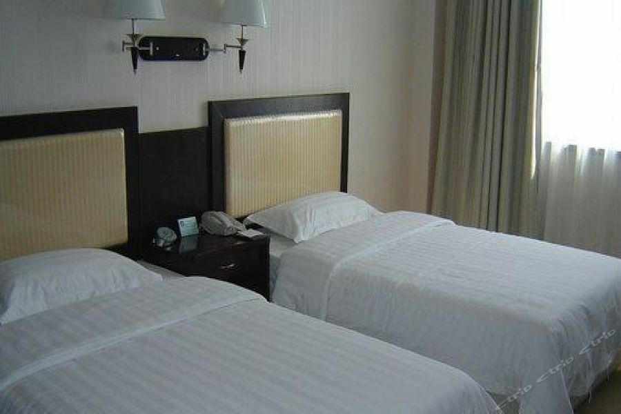 June Hotel 창춘 외부 사진