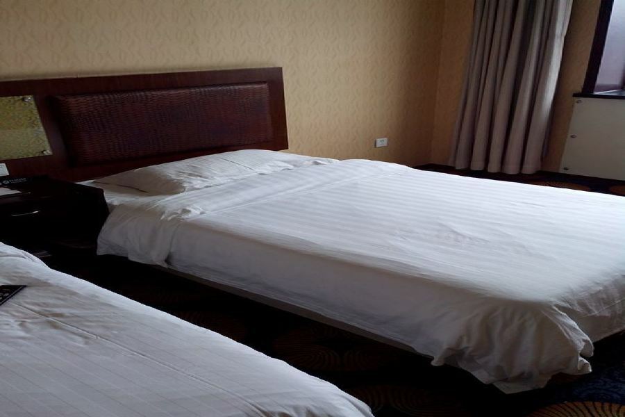 June Hotel 창춘 외부 사진